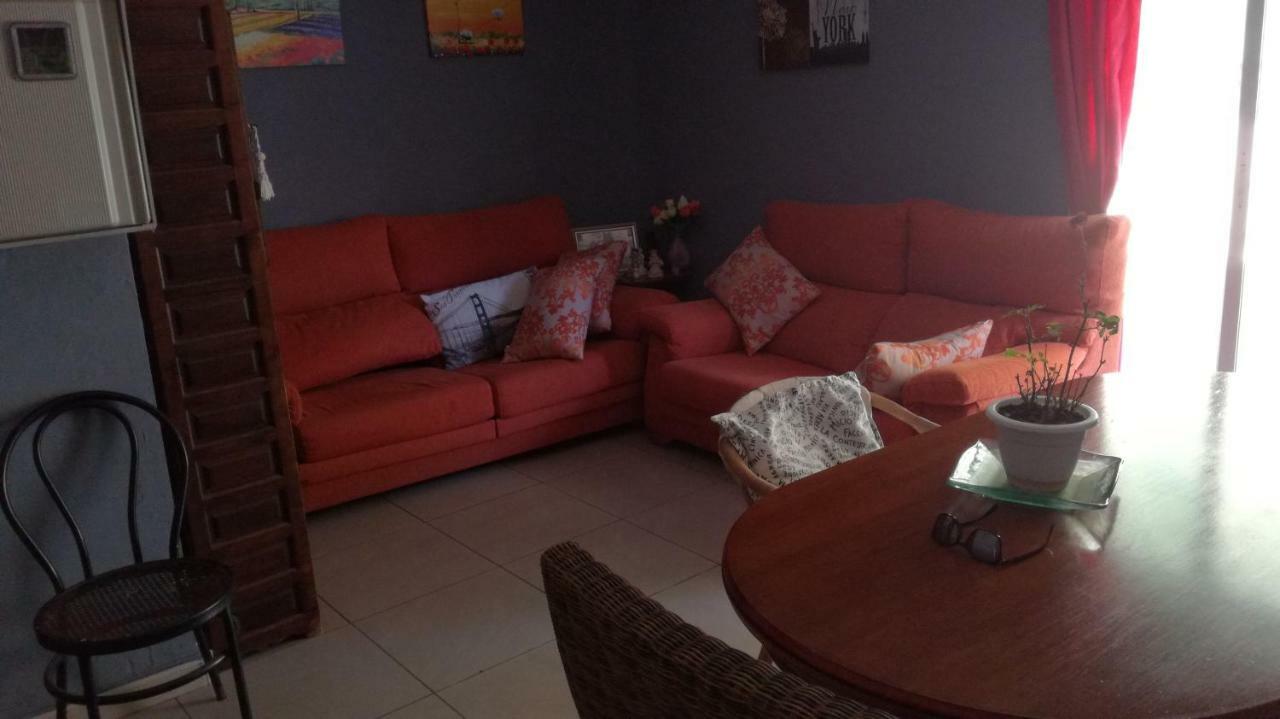 Comoda Habitacion San Vicente Raspeig Εξωτερικό φωτογραφία